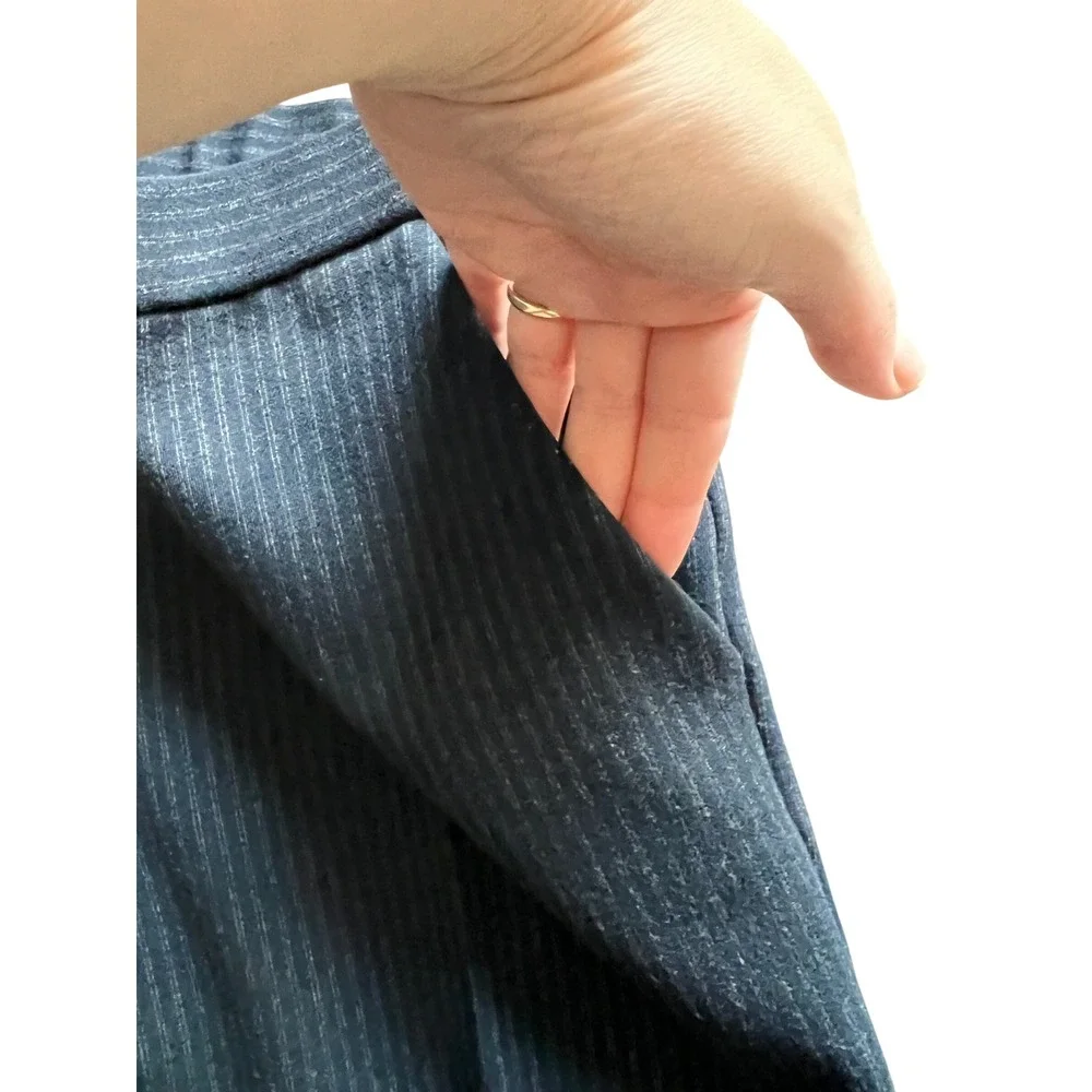 Theory Stretchy‎ Pinstripe Navy Blue Career Work Cropped Pants Women's Size 10
